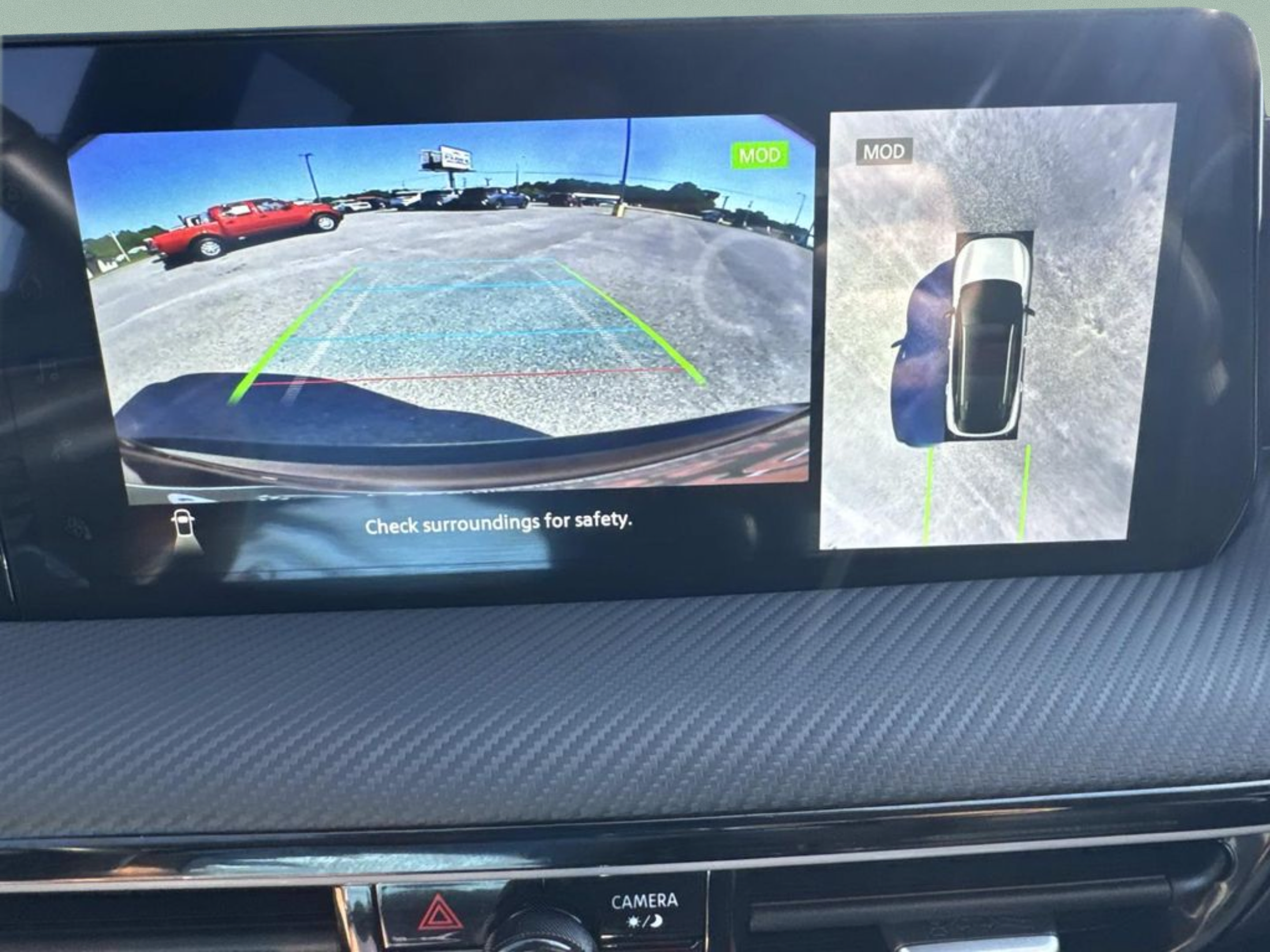 Used 2025 Nissan Kicks SR FWD image 28
