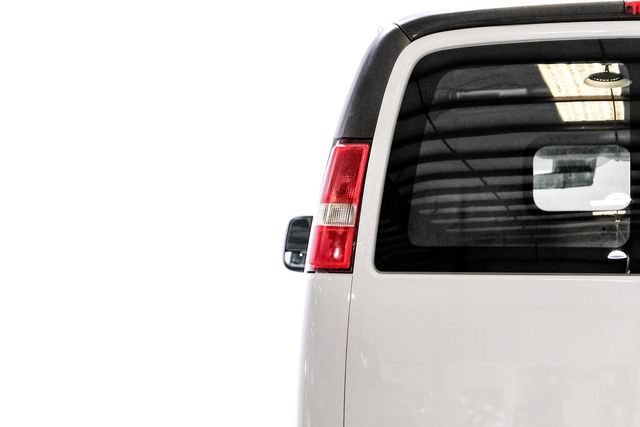 Used 2020 Chevrolet Express 2500 RWD image 38