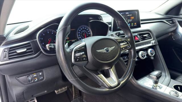Used 2019 Genesis G70 3.3T Advanced RWD image 22