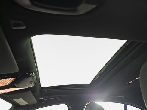 New 2026 BMW 330i xDrive 330i xDrive w/ M Sport Package image 30