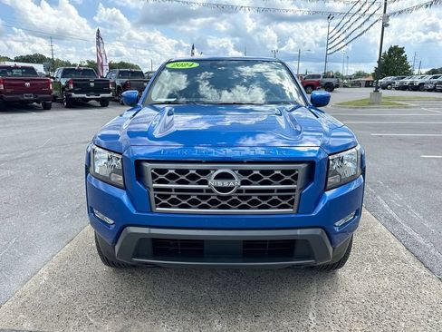Used 2024 Nissan Frontier SV w/ SV Convenience Package AWD/4WD image 16