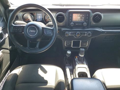 Used 2019 Jeep Wrangler Unlimited Sport AWD/4WD image 23