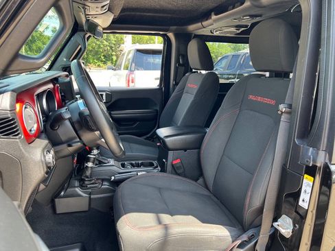 Used 2018 Jeep Wrangler Rubicon AWD/4WD image 10