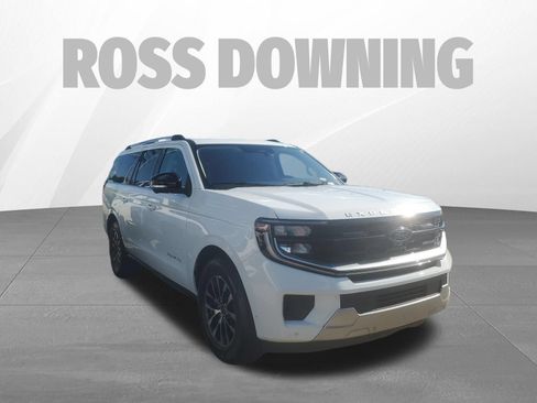 Used 2025 Ford Expedition Max Platinum AWD/4WD image 3