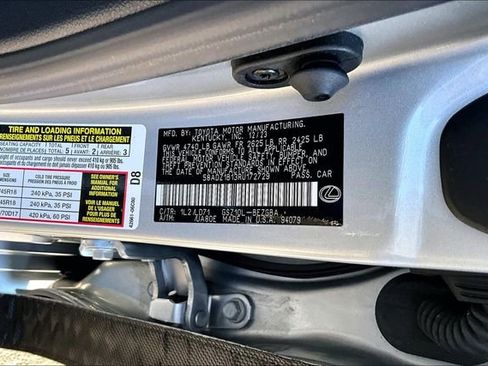 Used 2024 Lexus ES 350 w/ Premium Package image 14