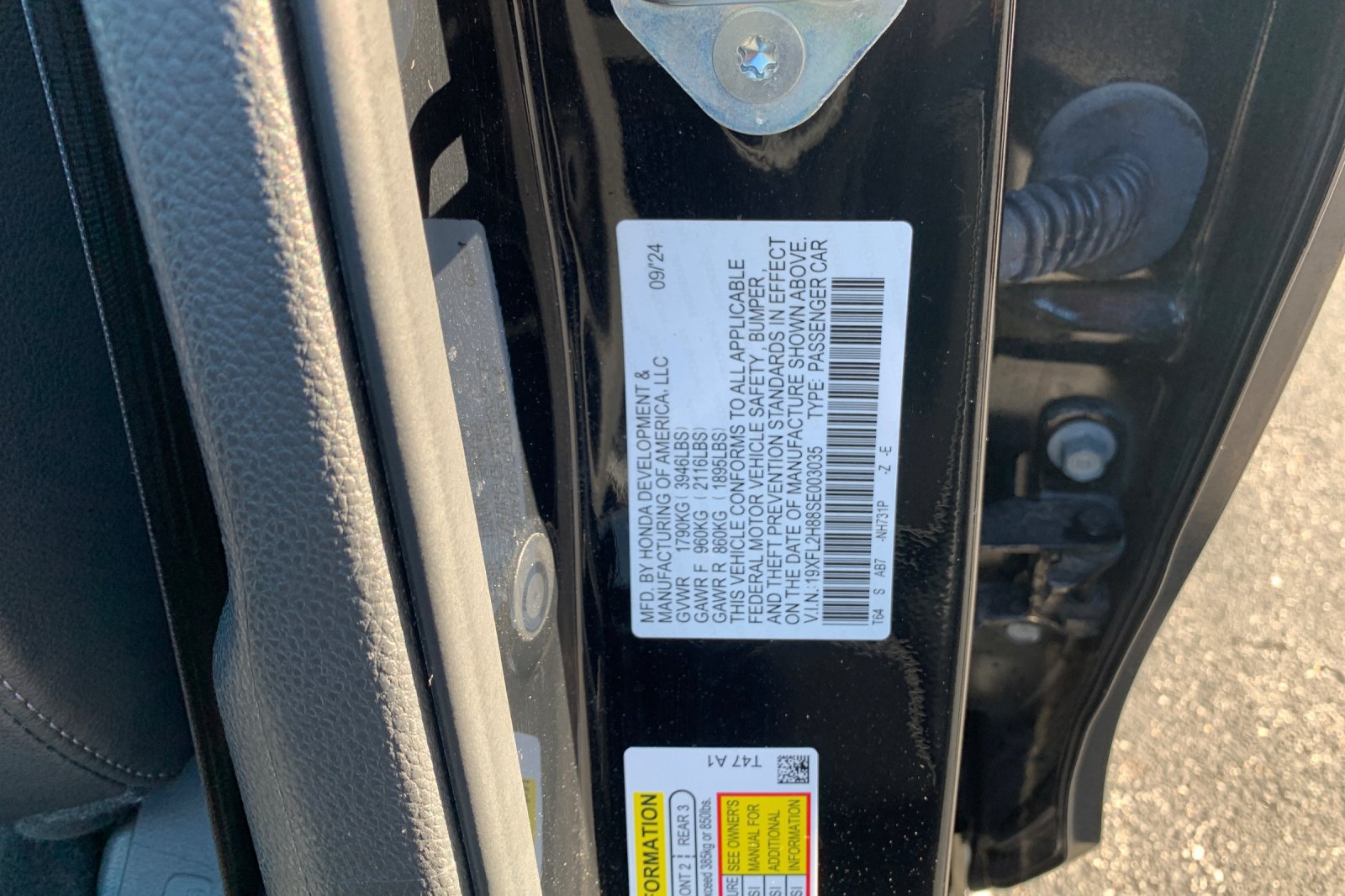 Used 2025 Honda Civic Sport image 9
