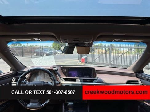 Used 2019 Lexus ES 350 w/ Accessory Package 2 FWD image 14