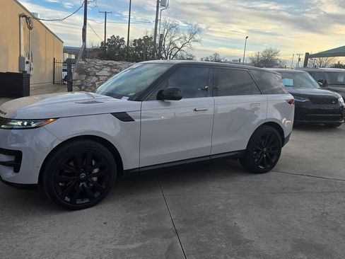Certified 2024 Land Rover Range Rover Sport SE image 1