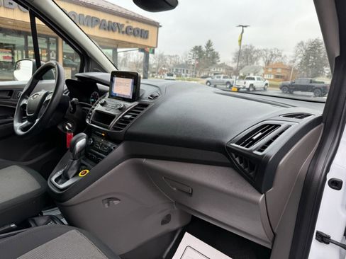 Used 2020 Ford Transit Connect XL image 12