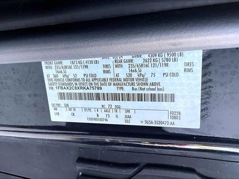 Used 2024 Ford Transit 350 XLT RWD image 31