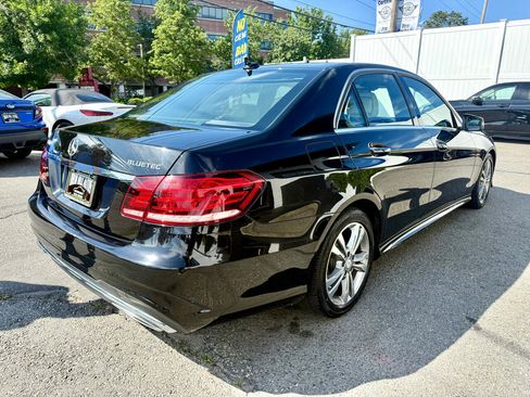 Used 2014 Mercedes-Benz E 250 BlueTEC Sedan image 5