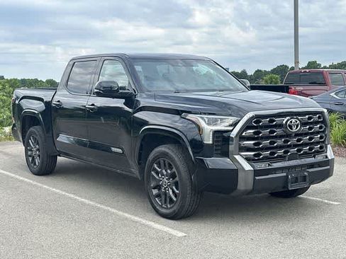 Used 2023 Toyota Tundra Platinum AWD/4WD image 21