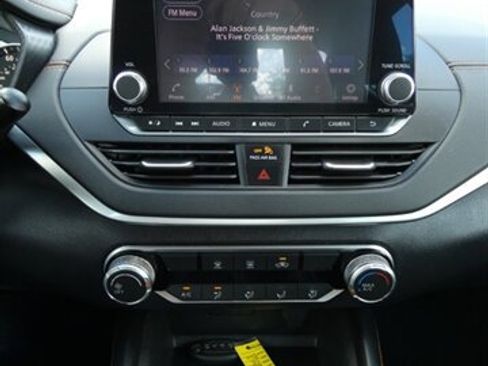 Used 2019 Nissan Altima 2.5 SR image 31