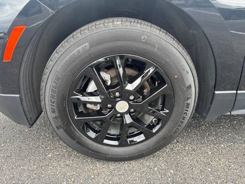 Used 2024 Chevrolet Equinox LT FWD image 10