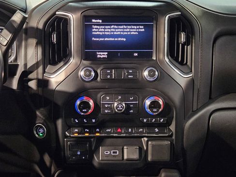 Used 2020 GMC Sierra 1500 AT4 w/ AT4 Premium Package image 16