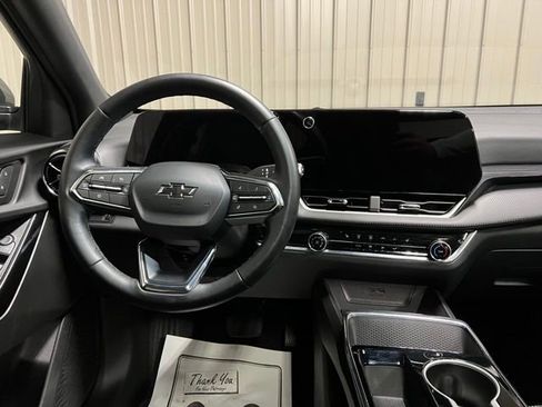 Used 2025 Chevrolet Equinox LT w/ Midnight Edition image 29