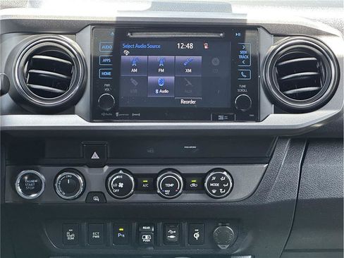 Used 2019 Toyota Tacoma TRD Sport w/ Technology Package AWD/4WD image 23