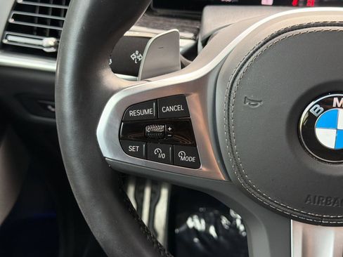 Used 2024 BMW X5 sDrive40i w/ M Sport Package RWD image 16