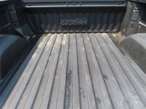 Used 2021 Chevrolet Silverado 1500 High Country w/ Safety Package II AWD/4WD image 11
