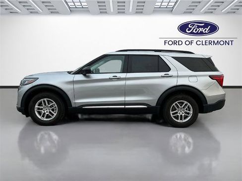 Certified 2025 Ford Explorer Active image 9