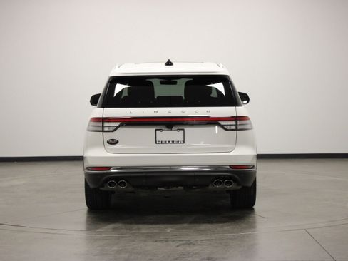 Used 2025 Lincoln Aviator Reserve w/ Equipment Group 201A AWD/4WD image 7