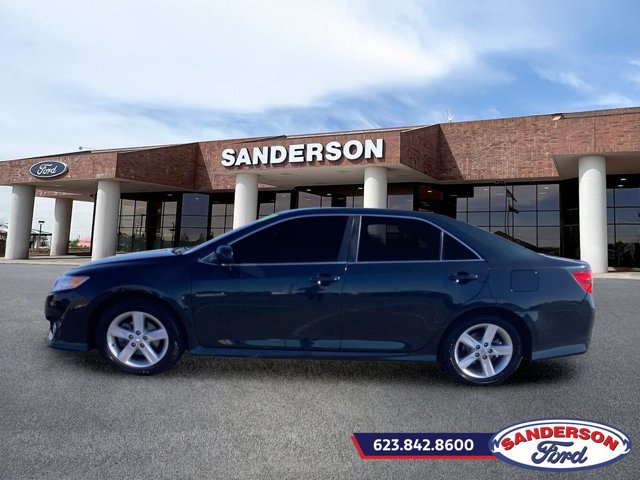 Used 2014 Toyota Camry SE FWD image 6
