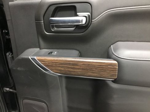 Used 2022 Chevrolet Silverado 1500 High Country w/ Safety Package II image 21