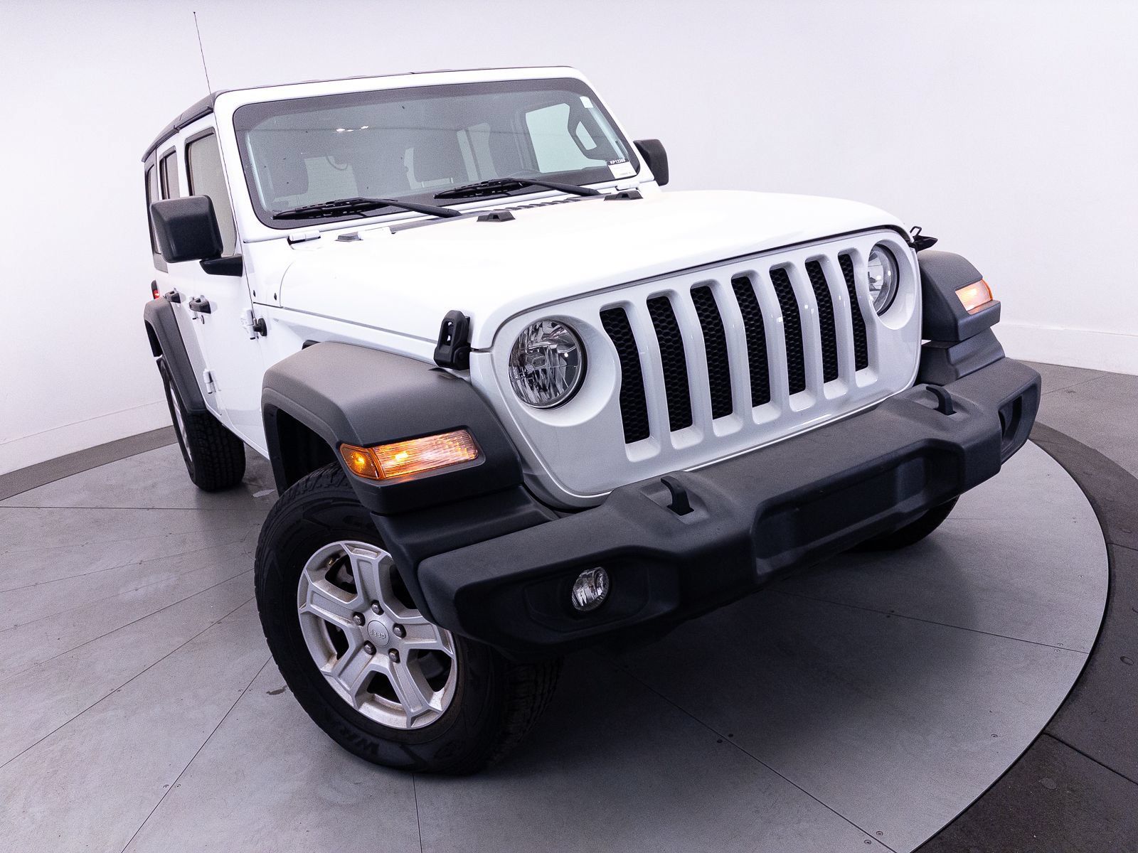 Used 2020 Jeep Wrangler Unlimited Sport S AWD/4WD image 7