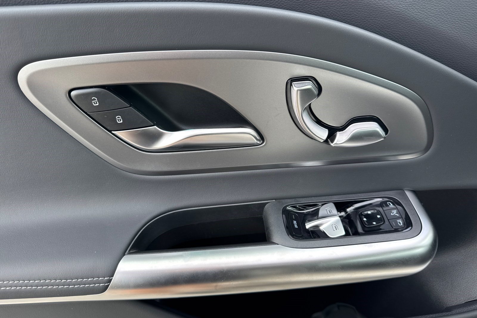 New 2027 Mercedes-Benz CLA 250+ image 14