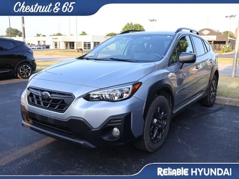 Used 2022 Subaru Crosstrek 2.5i Sport w/ Moonroof Package AWD/4WD image 12