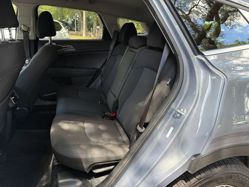 Used 2025 Kia Sportage LX FWD image 36