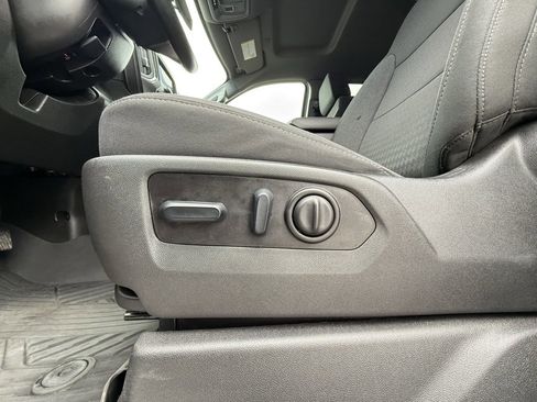 Used 2023 Chevrolet Silverado 2500 LT w/ Convenience Package image 30