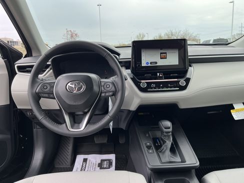 New 2026 Toyota Corolla Cross LE image 11