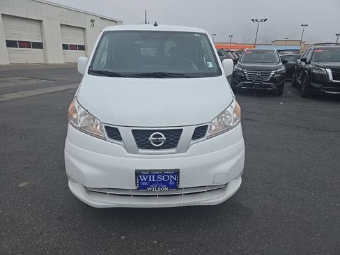 Used 2021 Nissan NV200 SV FWD image 2