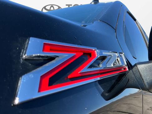 Used 2019 Chevrolet Silverado 1500 LT w/ All-Star Edition image 19