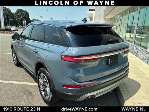 Certified 2024 Lincoln Corsair AWD w/ Equipment Group 101A image 4