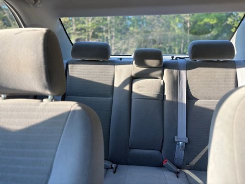 Used 2006 Toyota Camry XLE FWD image 22