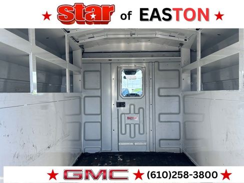 Used 2019 Ford Transit 350 138 w/ Interior Upgrade Package image 31