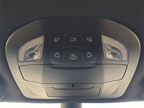 New 2026 Chrysler Pacifica Select w/ S Appearance Package image 25