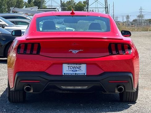 Used 2024 Ford Mustang Premium RWD image 5