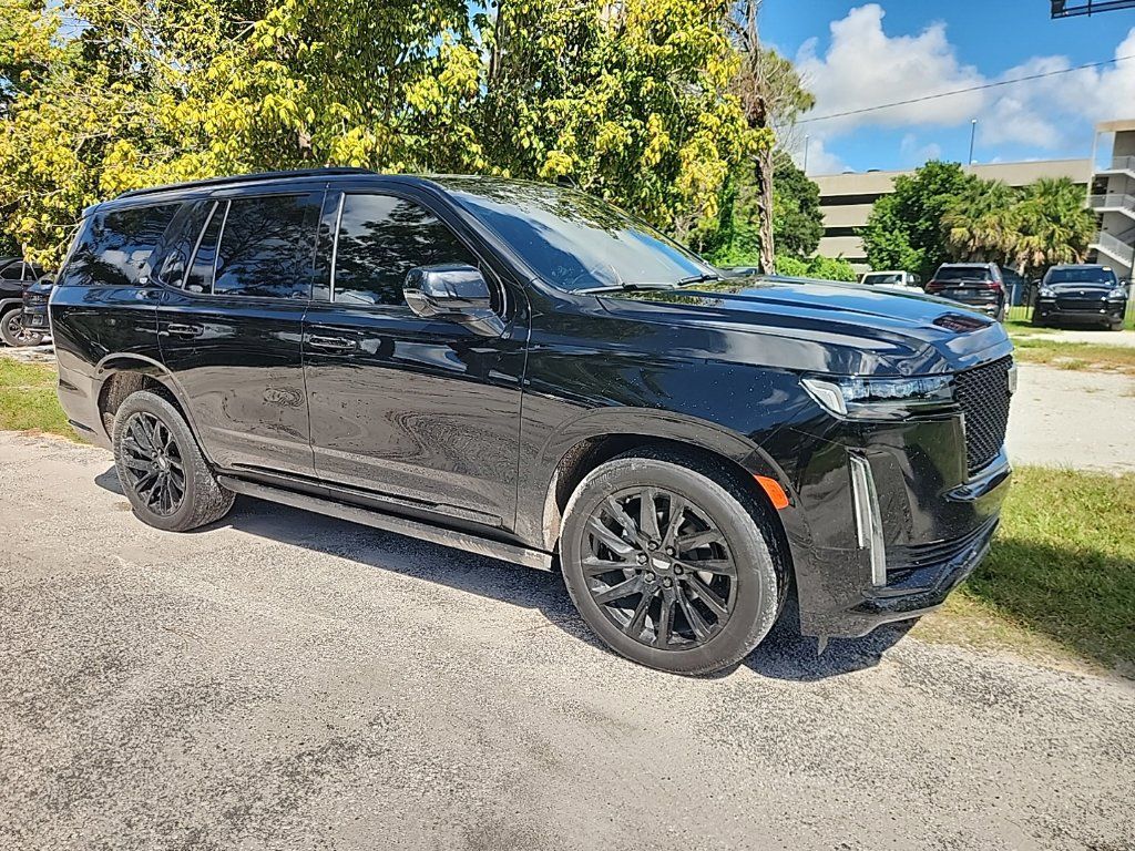 Used 2024 Cadillac Escalade Sport Platinum w/ LPO, ONYX Package AWD/4WD image 1