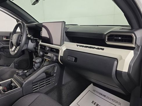 Used 2024 Toyota Tacoma TRD Off-Road w/ TRD Off Road Upgrade Package image 23