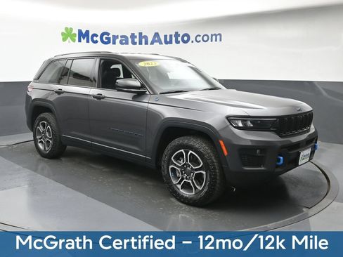 Used 2023 Jeep Grand Cherokee Trailhawk w/ Luxury Tech Group III AWD/4WD image 2