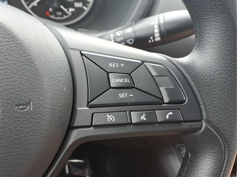 Certified 2025 Nissan Sentra S FWD image 18