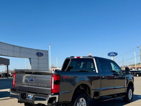 New 2026 Ford F250 XLT image 4