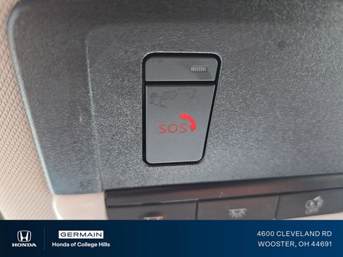Used 2024 Nissan Rogue SV FWD image 29