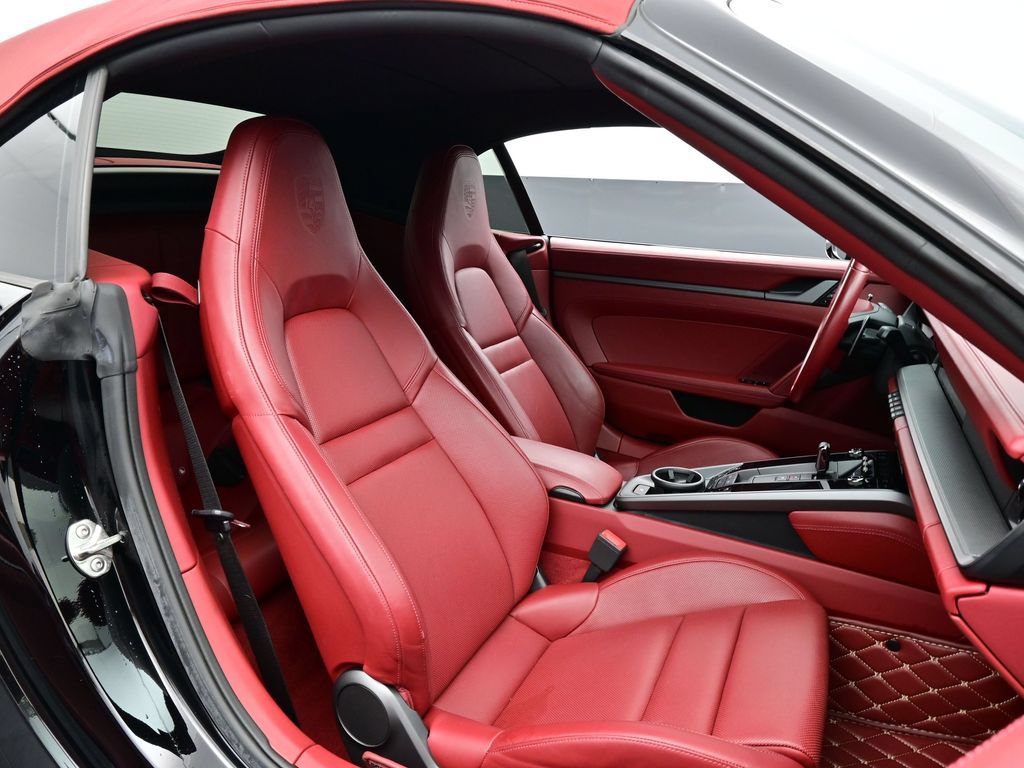 Certified 2020 Porsche 911 Carrera S RWD image 12