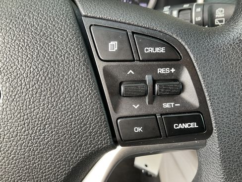 Used 2019 Hyundai Tucson SE image 35