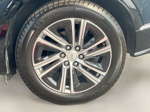 Used 2025 Cadillac Lyriq Luxury w/ LPO, Floor Liner Package AWD/4WD image 33