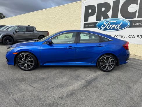 Used 2019 Honda Civic Sport image 8
